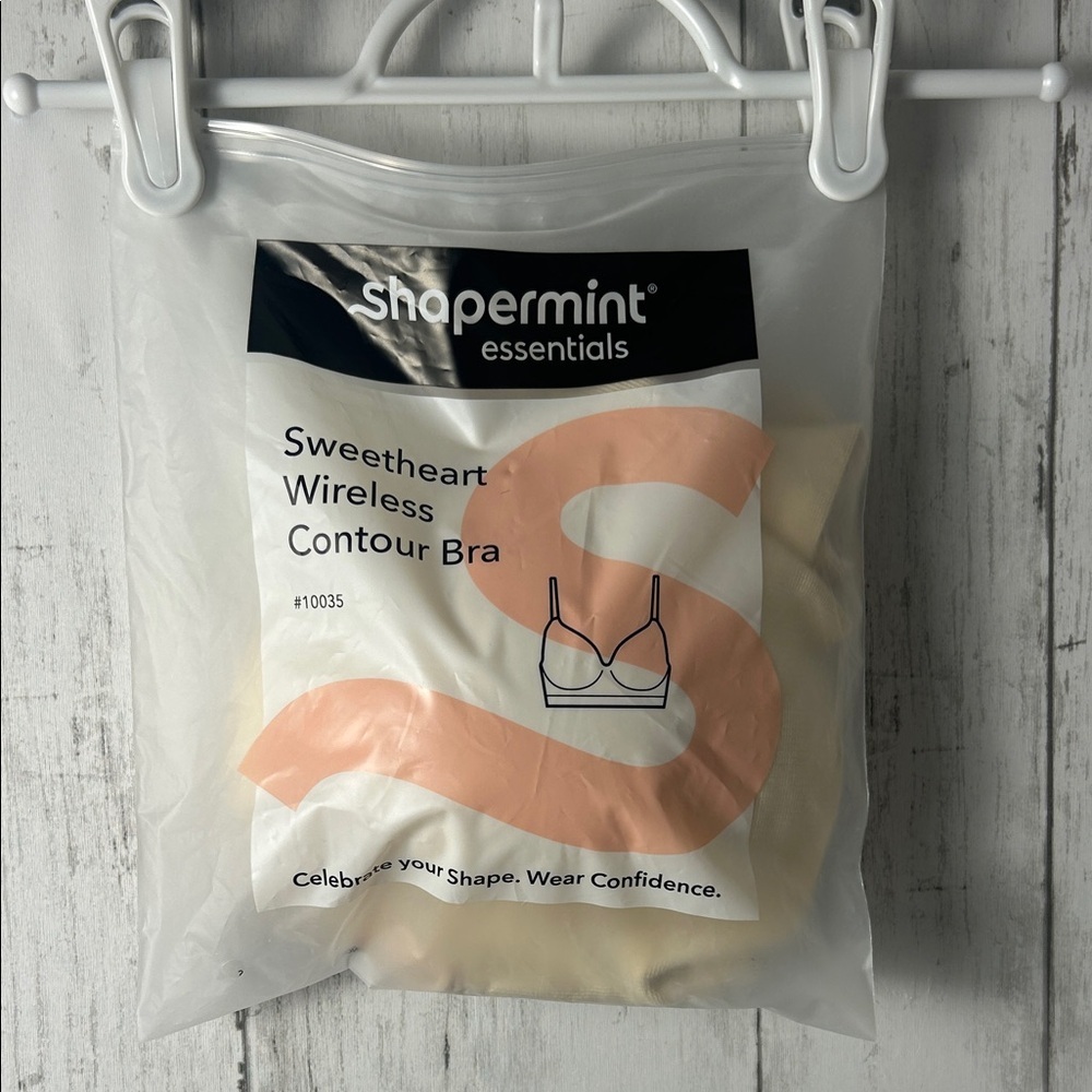 Shapermint Essentials Sweetheart Wireless Bra in Cream size Med see size chart